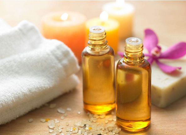 什么是水溶性精油、油溶性精油？香薰機(jī)用什么精油