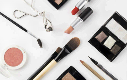 含香精的化妝品安不安全？