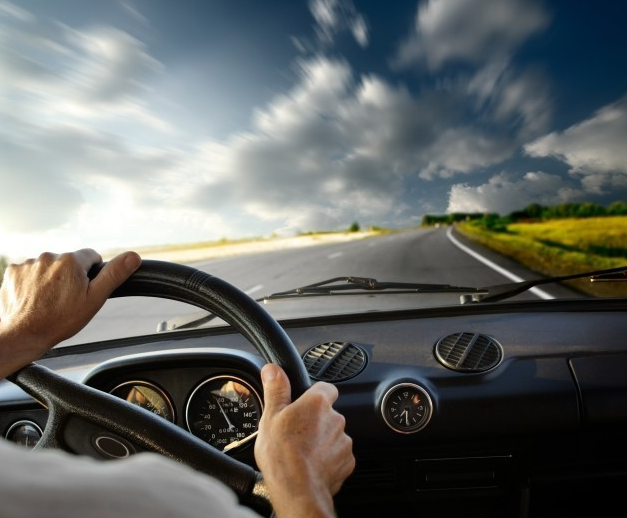 汽車用香水還是香薰？它們有何區(qū)別？