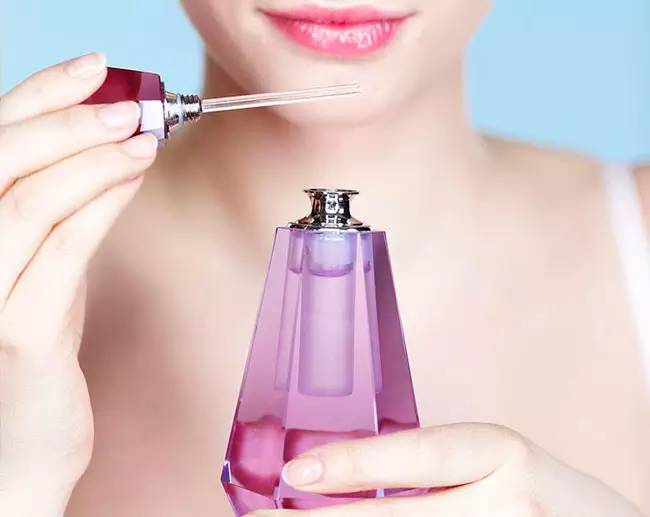 香水有什么化學(xué)背景？