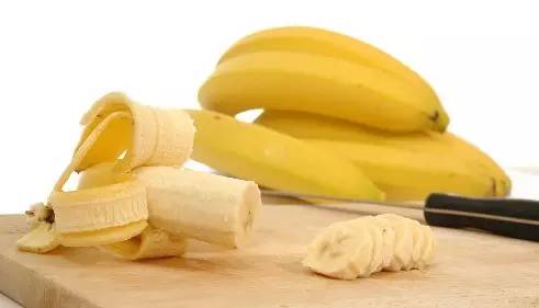 調(diào)香中常見(jiàn)水果的香料成分 調(diào)香中常見(jiàn)水果的香料成分