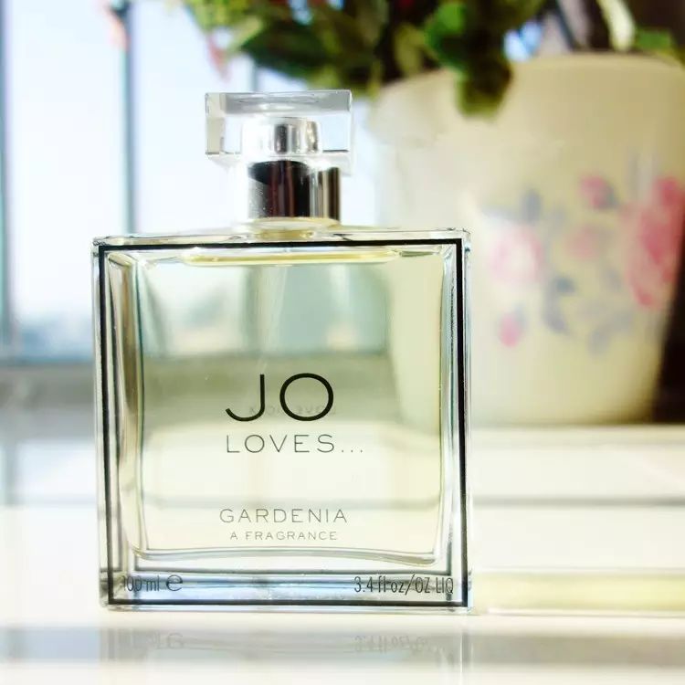 梔子花|4月過(guò)半，純白季即將來(lái)襲，請(qǐng)你穿上“梔子花”入夢(mèng)！