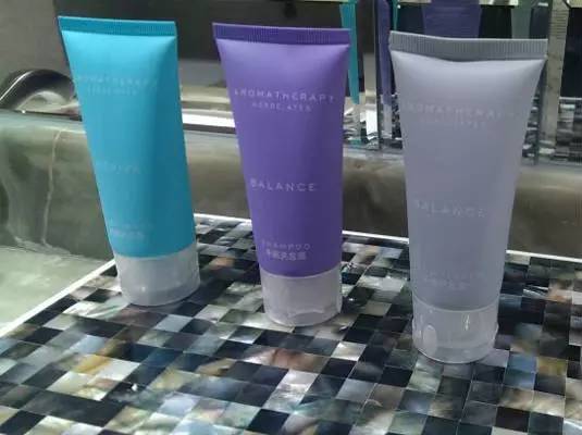 那些高級(jí)酒店的高端洗護(hù)用品 那些高級(jí)酒店的高端洗護(hù)用品